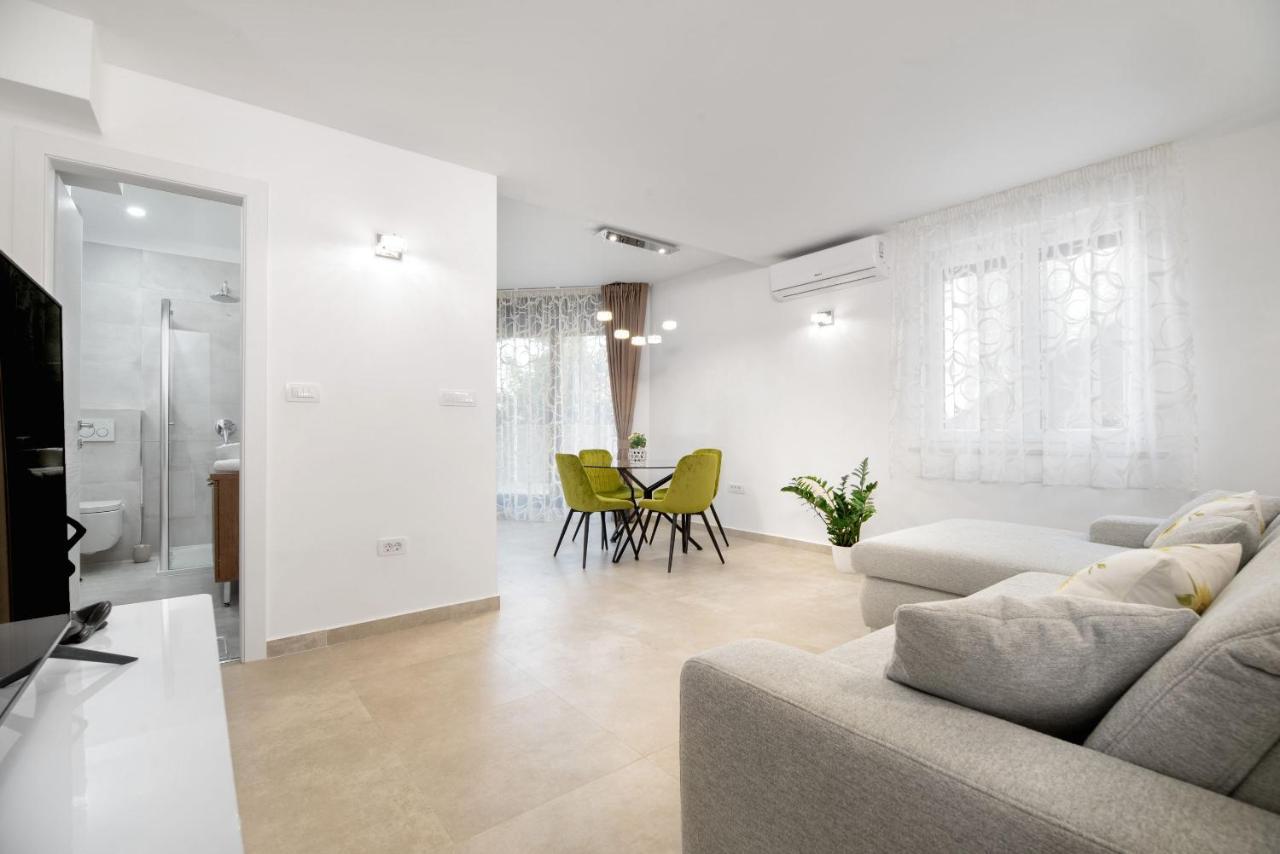 Apartment Amadeo สปลิท ภายนอก รูปภาพ